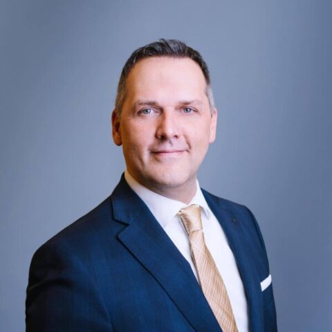 klaus regensburger